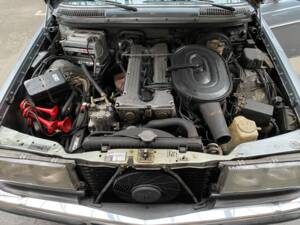 Image 18/19 of Mercedes-Benz 280 E (1981)