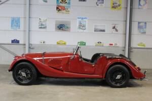 Image 5/9 of Morgan 4&#x2F;4 1600 (1970)