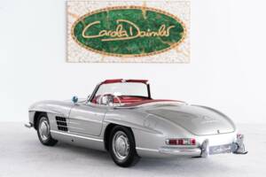 Image 5/36 of Mercedes-Benz 300 SL Roadster (1961)