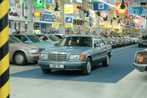 Bild 1/50 von Mercedes-Benz 420 SE (1988)