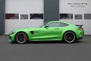 Immagine 4/35 di Mercedes-AMG GT-R (2018)