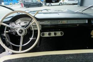 Image 49/77 of Ford Fairlane 500 Club Victoria (1958)