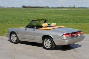 Image 37/50 of Alfa Romeo 2.0 Spider (1992)