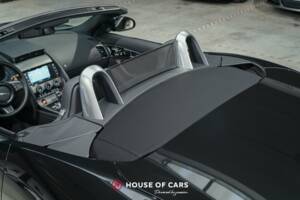 Bild 15/25 von Jaguar F-Type S (2017)