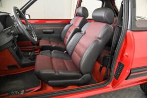Image 15/50 de Peugeot 205 GTi 1.6 (1986)