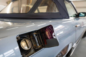 Image 8/33 de Mercedes-Benz 500 SL (1985)