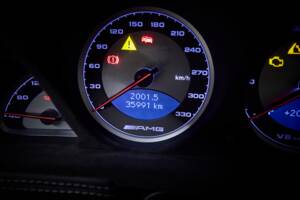 Image 74/99 de Mercedes-Benz SL 55 AMG (2005)