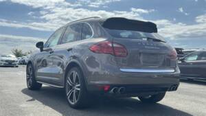 Image 5/51 de Porsche Cayenne Turbo (2011)