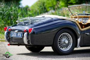 Image 28/46 of Triumph TR 3A (1958)