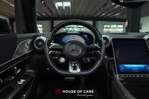Image 16/25 de Mercedes-AMG SL 63 4MATIC+ (2024)