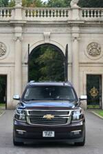 Image 26/50 of Chevrolet Suburban (2017)