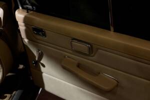 Image 57/64 of Mercedes-Benz 230/6 LWB (1976)