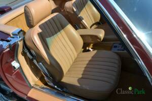 Image 41/50 of Mercedes-Benz 560 SL (1987)