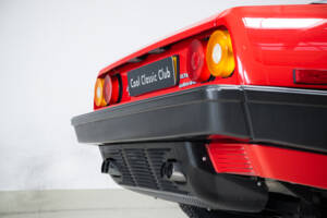 Image 44/48 de Ferrari Mondial Quattrovalvole (1985)