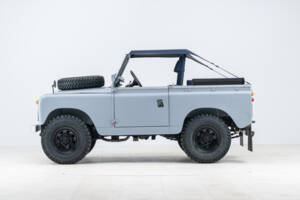 Image 18/25 of Land Rover 88 (1961)