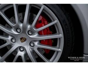 Bild 19/31 von Porsche 911 Carrera 4S (2006)