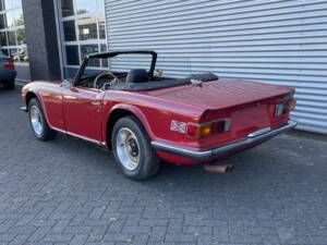 Bild 5/8 von Triumph TR 6 (1974)