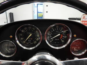 Image 23/51 de Alfa Romeo 2000 Spider (1959)