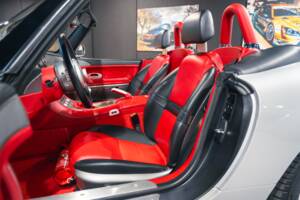 Image 30/41 of BMW Z8 (2002)