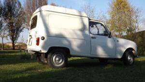 Image 6/44 of Renault R 4 F4 (1982)