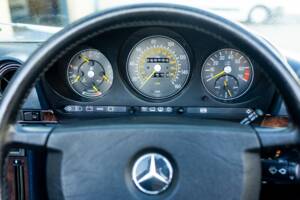 Image 30/47 of Mercedes-Benz 300 SL (1987)