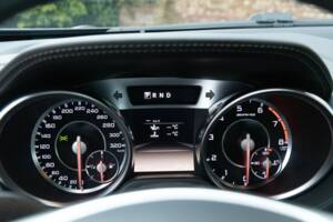 Immagine 38/50 di Mercedes-Benz SL 63 AMG (2012)