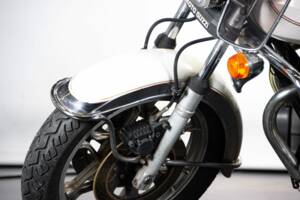 Image 11/44 de Moto Guzzi California II (1983)
