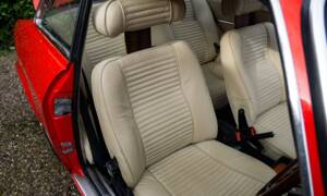 Image 6/20 of Alfa Romeo Giulia 1600 GT Junior (1976)