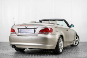 Image 50/50 of BMW 125i (2008)