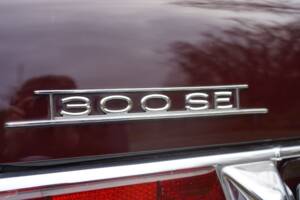 Image 15/18 of Mercedes-Benz 300 SE (1964)