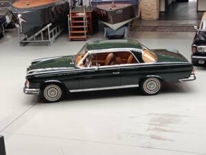 Image 7/54 of Mercedes-Benz 280 SE 3,5 (1970)