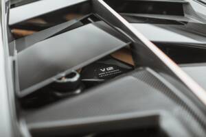 Image 19/68 of Lamborghini Sián FKP 37 (2021)