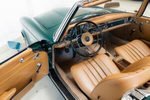 Immagine 9/32 di Mercedes-Benz 250 SL (1967)