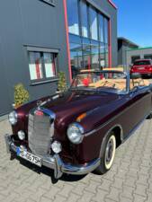 Bild 8/8 von Mercedes-Benz 220 S Cabriolet (1958)