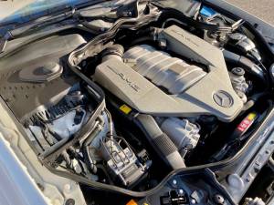 Image 41/47 of Mercedes-Benz E 63 AMG (2006)