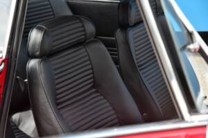 Image 3/17 of Alfa Romeo 2000 GT Veloce (1972)