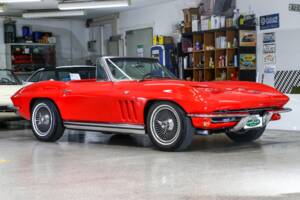 Bild 3/23 von Chevrolet Corvette Sting Ray Convertible (1965)