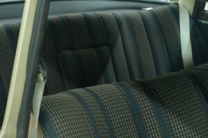 Image 47/50 of Mercedes-Benz 300 SE (1964)