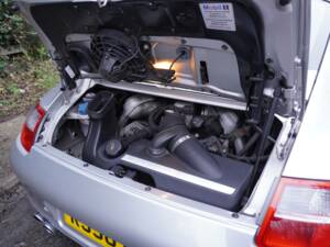 Bild 15/17 von Porsche 911 Carrera S (2006)