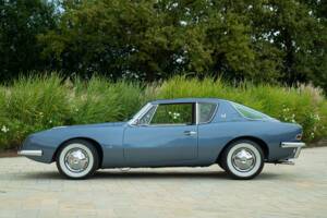 Image 4/50 of Studebaker Avanti (1963)