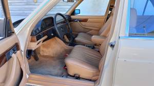 Image 9/12 of Mercedes-Benz 280 SE (1981)