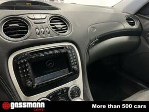 Bild 14/15 von Mercedes-Benz SL 55 AMG (2003)
