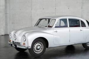 Image 3/50 of Tatra T 87 (1949)
