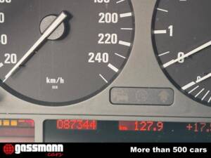 Bild 8/15 von BMW 735i (2000)