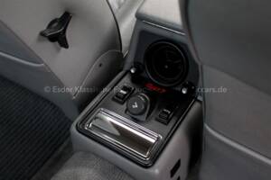 Immagine 16/46 di Jaguar XJ 12 (1986)