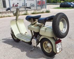 Image 10/17 de Innocenti DUMMY (1951)