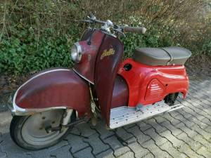 Immagine 2/6 di Zündapp Bella R 150 Sport (1955)
