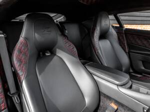Bild 6/86 von Aston Martin Vanquish Zagato (2016)