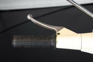 Image 9/33 of Piaggio DUMMY (1982)