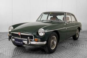 Image 18/50 of MG MGB GT (1973)